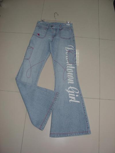 WOMEN`S JEANS (WOMEN`S JEANS)