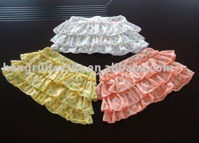 accordion-pleat skirt