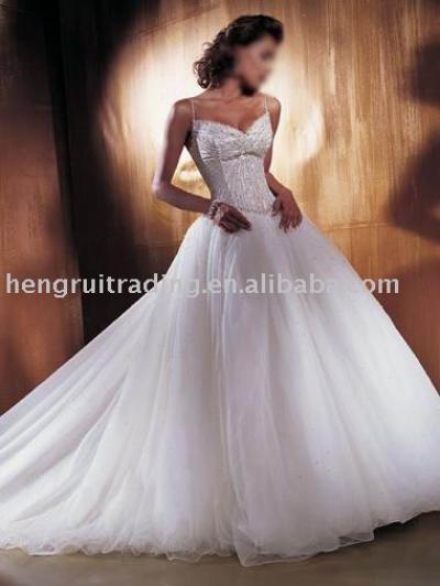 wedding dress (wedding dress)