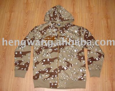 hoody (hoody)