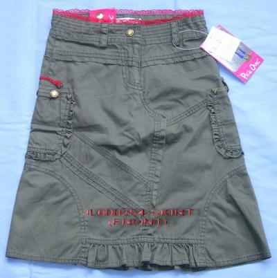 girl`s skirt (girl `s jupe)