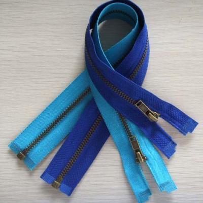 Antique Brass Zipper (Antique Brass Zipper)