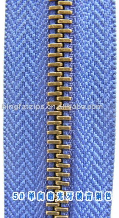 M 5# zipper with polish teeth plated antique brass (M 5 # Reißverschluss mit polnisch Zähne antiken Messing vernickelt)