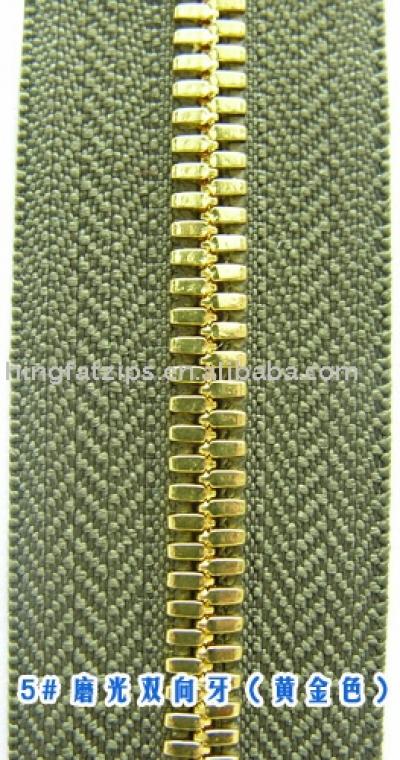 M 5# golden brass zipper with polish corn shape teeth (M 5 # goldenen Messing-Reißverschluss mit polnisch Mais Form Zähne)