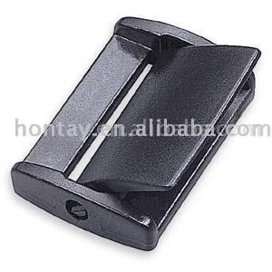 plastic buckle (пластиковые пряжки)