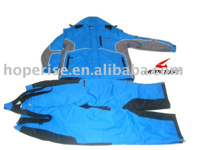 Men`s ski suit (Men `s Ski-Anzug)