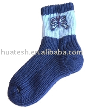 Embroidered Knitted Socks (Embroidered Knitted Socks)