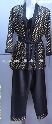 sleepwear (sleepwear)