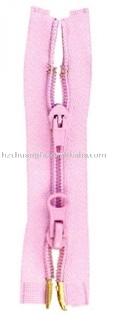nylon zipper (нейлоновые молнии)