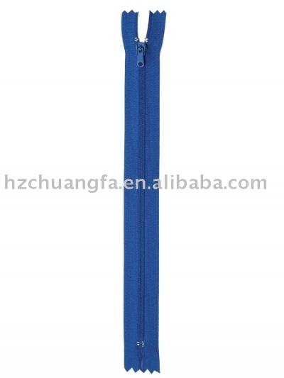 Nylon zipper (Fermeture éclair en nylon)