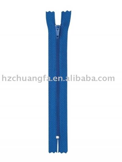 Nylon zipper (Fermeture éclair en nylon)