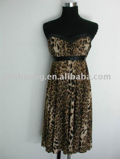 ladies` dress (ladies` dress)
