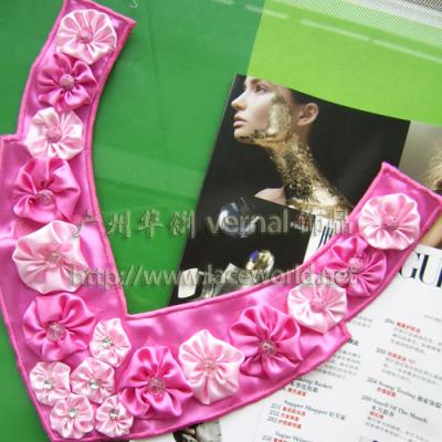 Collar (Collier)