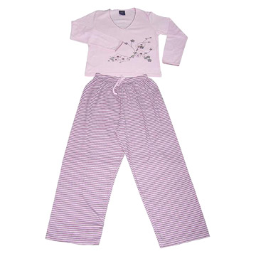 Printed Long Sleeve Top and Pyjama Pants (Printed Long Sleeve Top and Pyjama Pants)