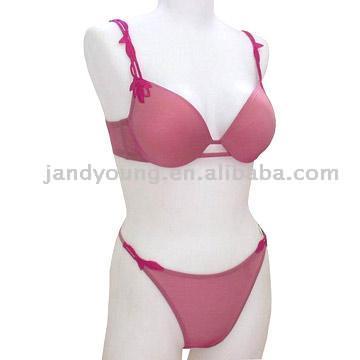 Moulded Bra and Matching Briefs (Moulded Bra and Matching Briefs)