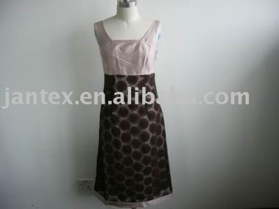 ladies` 100% silk woven dress + emb cotton fabric on the under part (ladies` 100% silk woven dress + emb cotton fabric on the under part)
