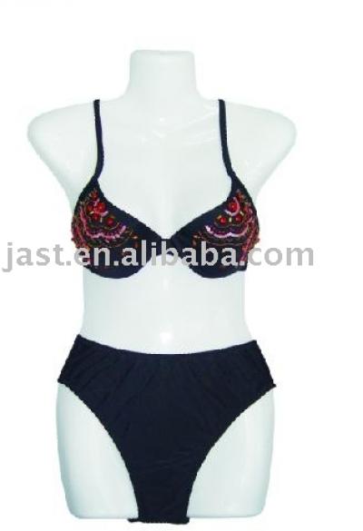 bikini (bikini)