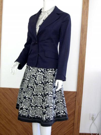 Ladies` Suit (Ladies` Suit)