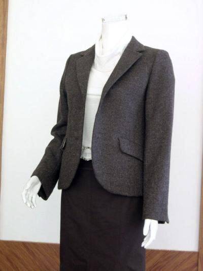 Ladies` Suit (Ladies` Suit)