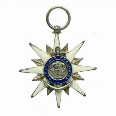 Metal Medals, Awards (Metal médailles, prix)