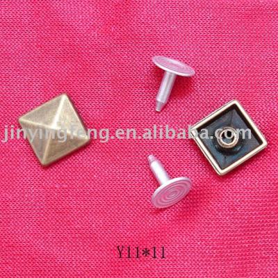 rivet (Rivet)