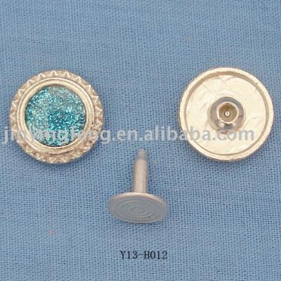 rivet (Rivet)