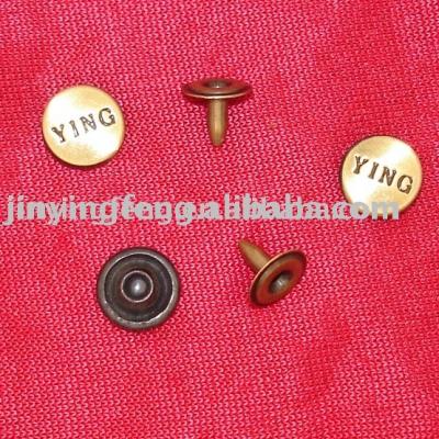 metal button (Metallknopf)