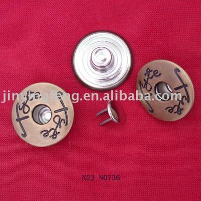 Double prong button (Bouton double volet)