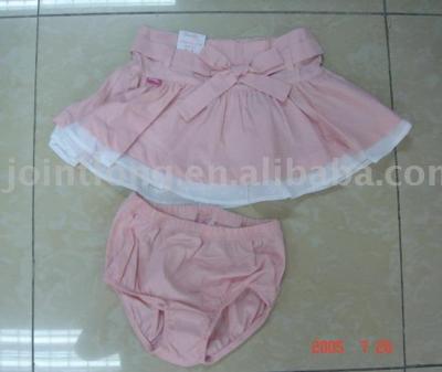 IGS1186 Baby`s Skirt with underpants (Fabric: cotton 133x70 40x40) (IGS1186 малыша Юбка с трусами (Ткань: хлопок 133x70 40x40))