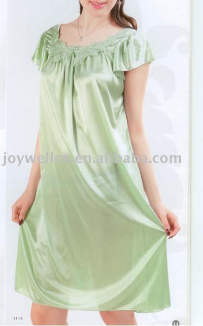 222014 night clothes (222014 night clothes)