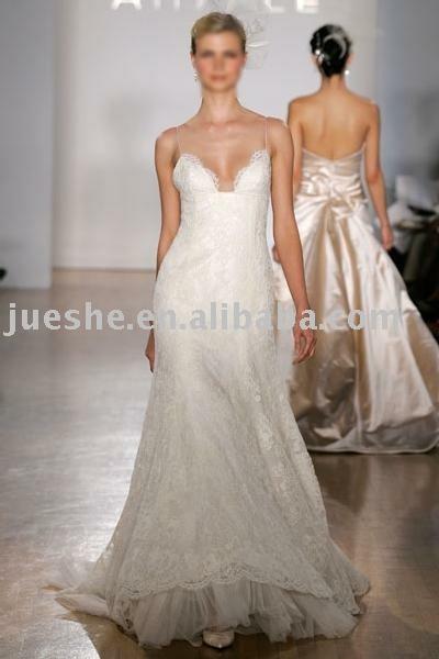 wedding dress with strap (Brautkleid mit Gurt)