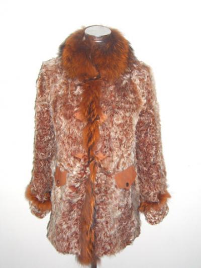 fur garment (fur garment)