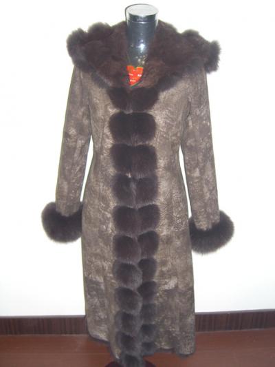 fur garment (fur garment)