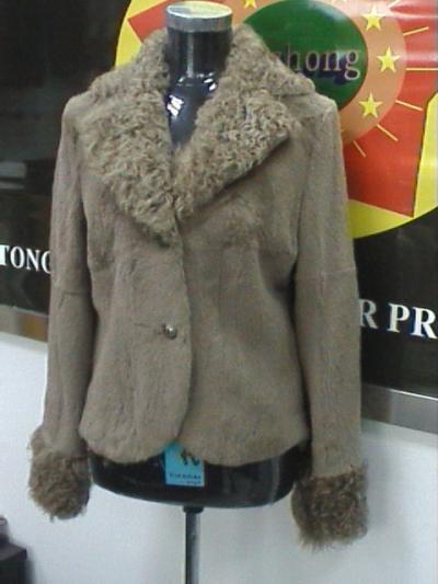 fur garment (fur garment)