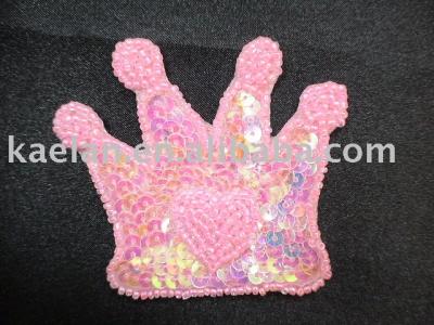 (75106) Crown hand sew plastic crystal badge ((75106) Crown main coudre badge cristal plastique)