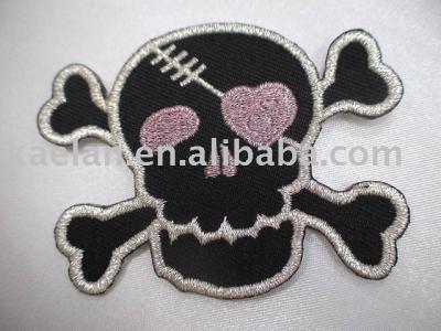 Skull Embroidered badge (Crâne écusson brodé)