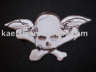 skull Embroidered badge (crâne écusson brodé)