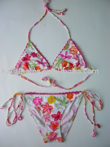bikini (bikini)