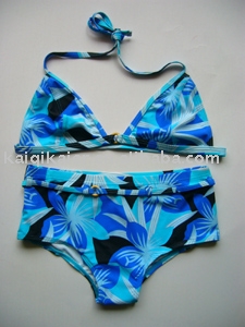 bikini (bikini)