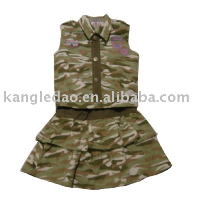 Camouflage Skirt (Camouflage Skirt)