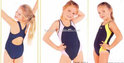 Girl`s Swimsuit (Girl `s maillot de bain)