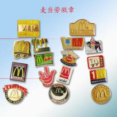 Lapel Pin (Épinglette)