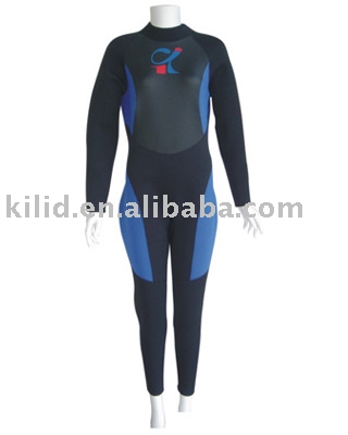 wet suits (wet suits)