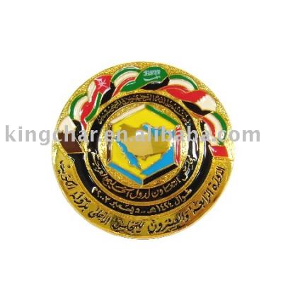 lapel pin (épinglette)