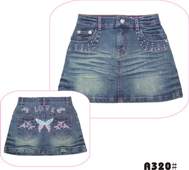 girl`s skirt