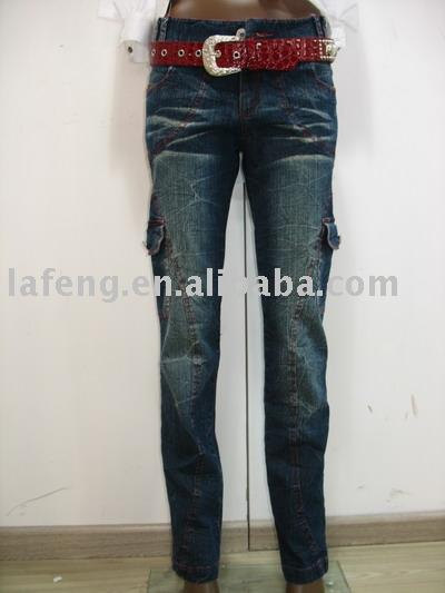 trousers (trousers)