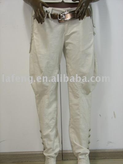 trousers (trousers)