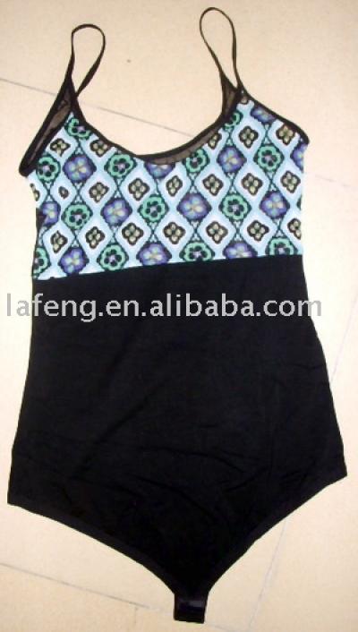 undergarment (undergarment)