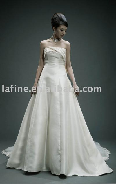 wedding dress (свадебное платье)