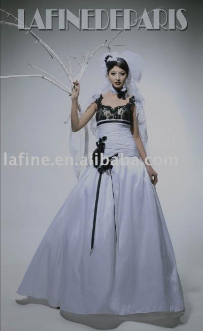 wedding dress (свадебное платье)